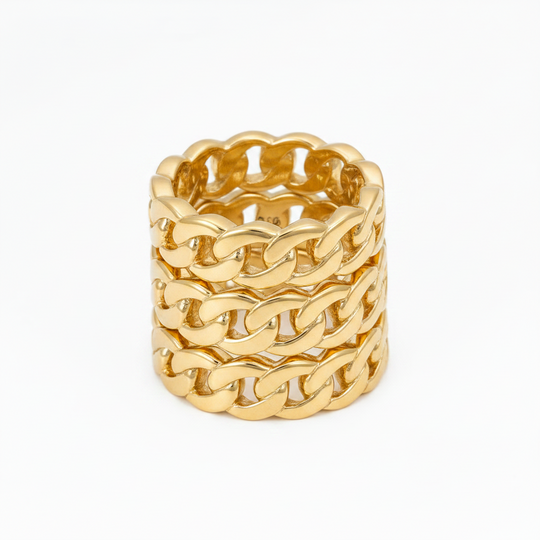 Cuban chain ring in gold stacking 