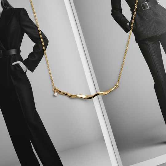 The Swing Pendant Necklace