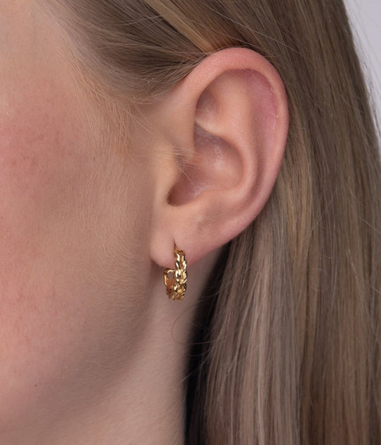NAIMA 18k gold vermeil solid chain link design medium round hoop earrings for stacking