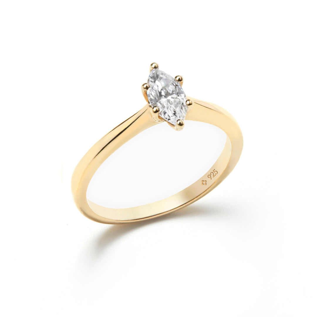NAIMA Marquise Solitaire Promise Ring 6 claws plain shank, jewellery gift for women in 18K gold vermeil 