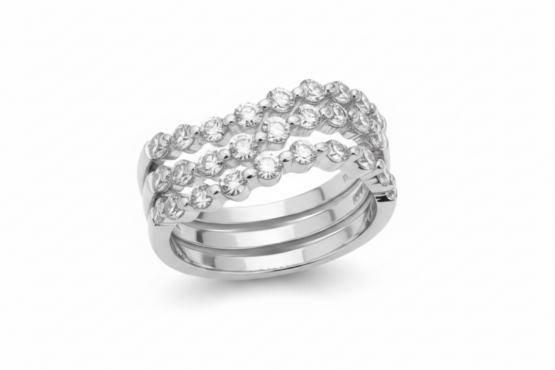 NAIMA wave eternity ring with stones in Silver