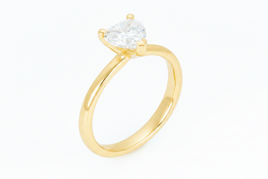 Gold heart solitaire ring 